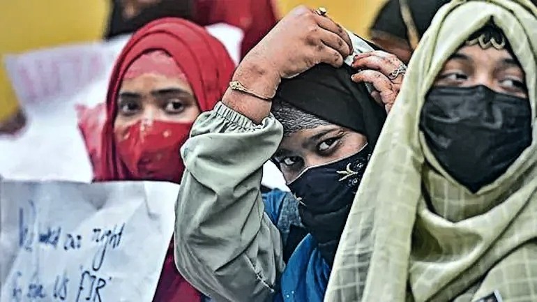 Karnataka Hijab Restriction Remains, Court Claims Not Essential Spiritual Practice