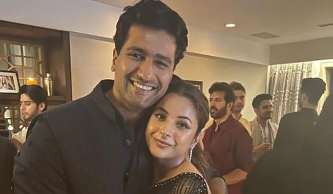 Diwali 2022: Vicky Kaushal And Shehnaaz Gill In Punjabi-Special Party Pic